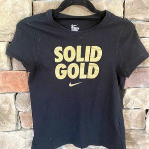 Nike girls black athletic tee